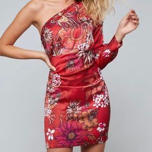 Bebe one sleeve dress